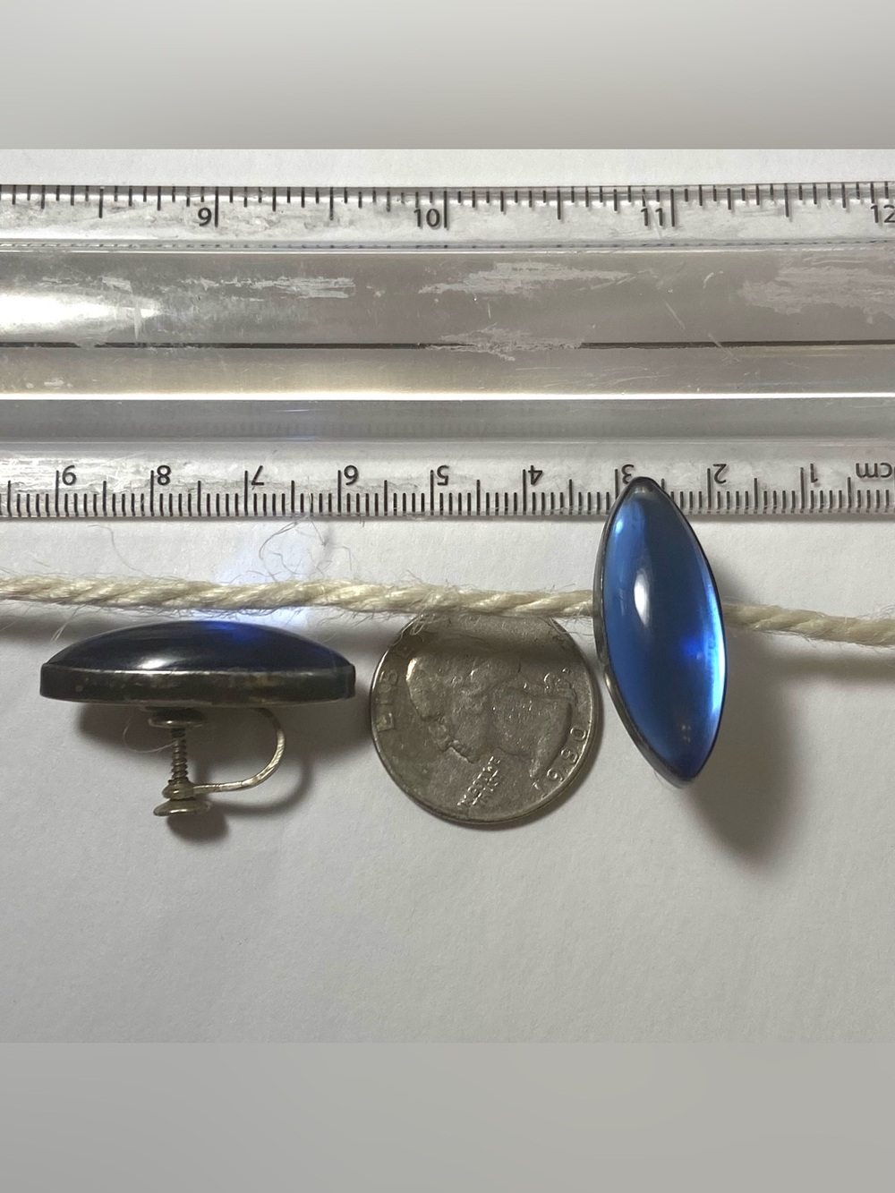 Vintage 925 Sterling Silver Blue Glass Screw Back Earrings - Picture 11 of 12